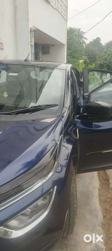 Tata Altroz 2023 Petrol Well Maintained