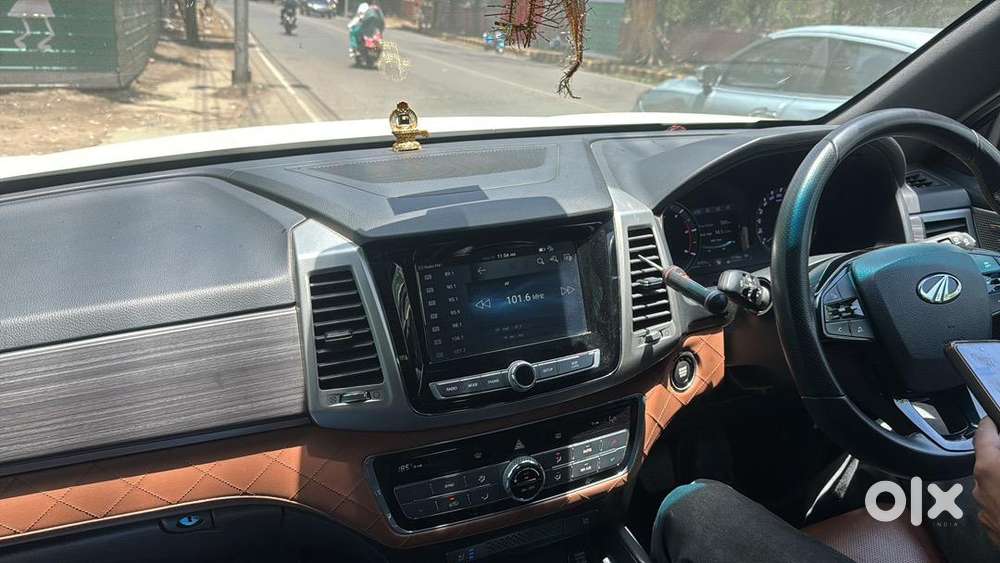 Mahindra Diesel Car 2019