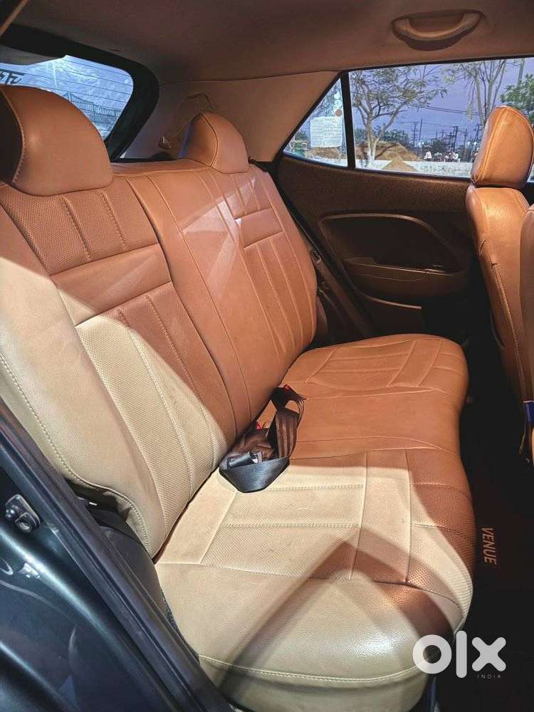 Hyundai Venue S 1.2 Petrol, 2021, Petrol