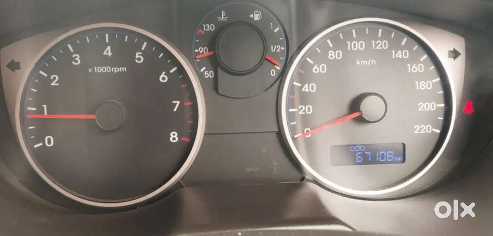 Hyundai I20 Petrol Manual 2013