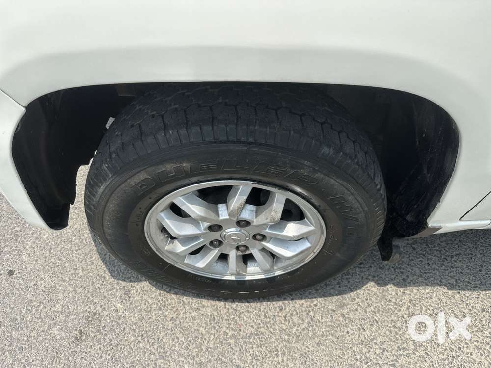 Mahindra Tuv 300 T8, 2016, Diesel