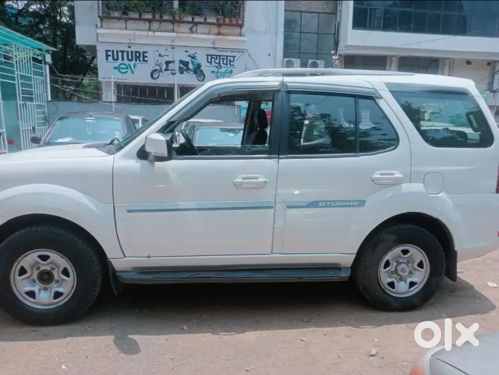 Tata Safari Storme 2018 Diesel 116000 Km Driven