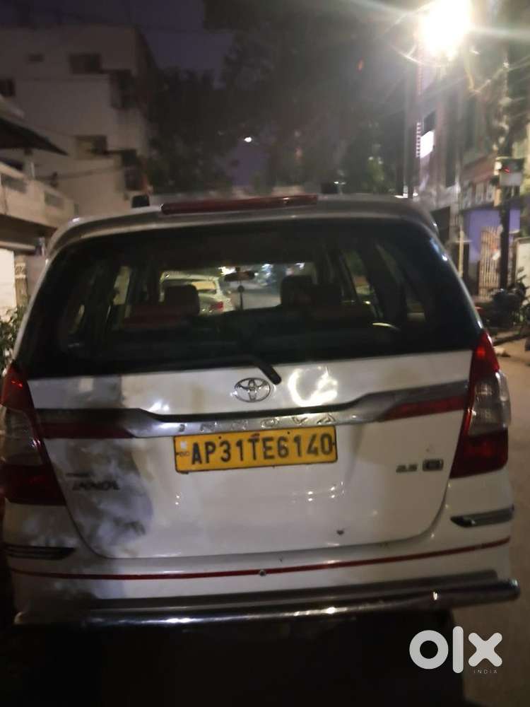 Toyota Innova Diesel 2015