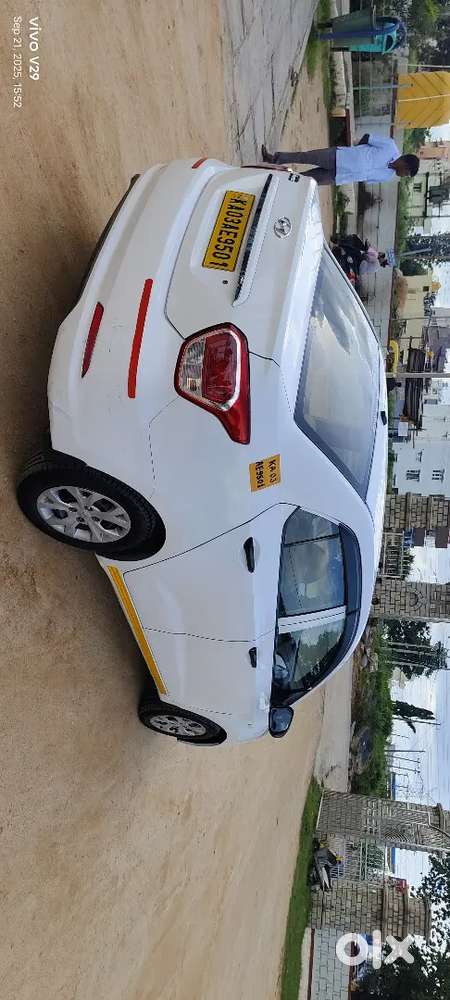 Hyundai Xcent 2018 Diesel Well Maintained