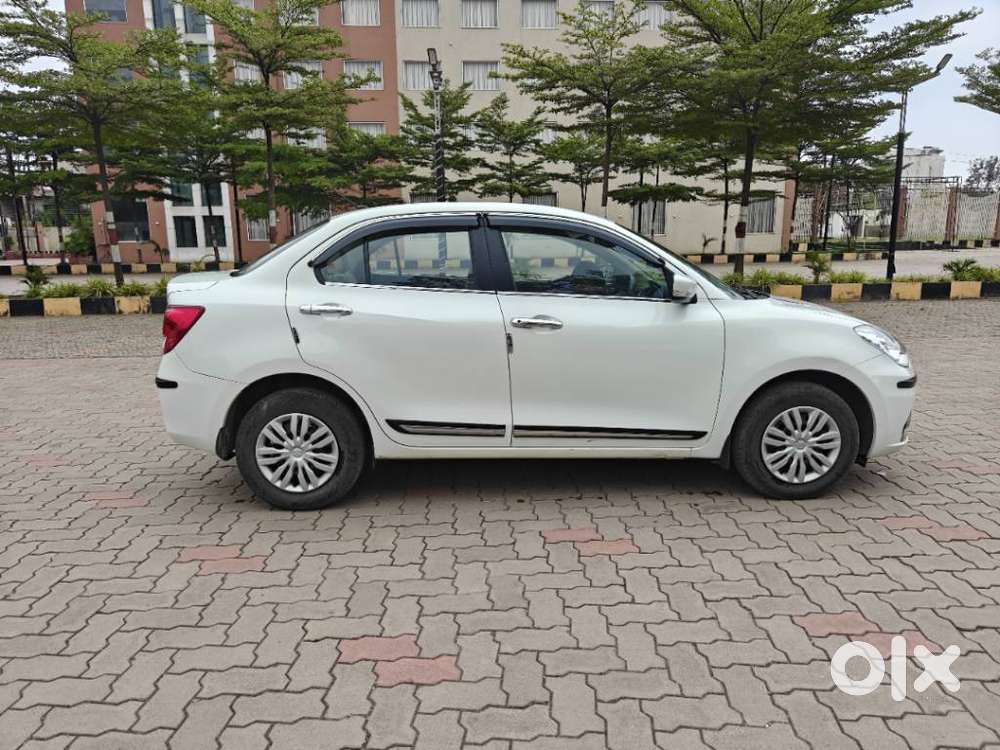 Maruti Suzuki Dzire 1.2 Vxi, 2024, Petrol