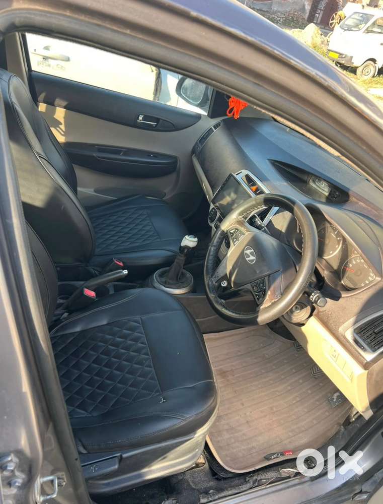 Hyundai I20 Sportz 2013