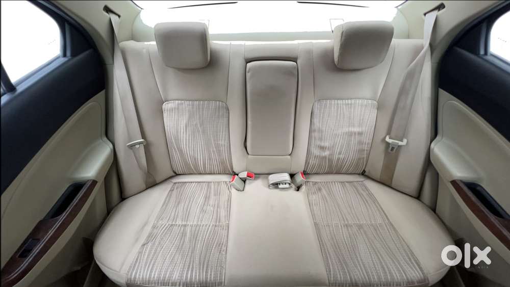 Maruti Suzuki Dzire 1.2 Vxi, 2017, Petrol