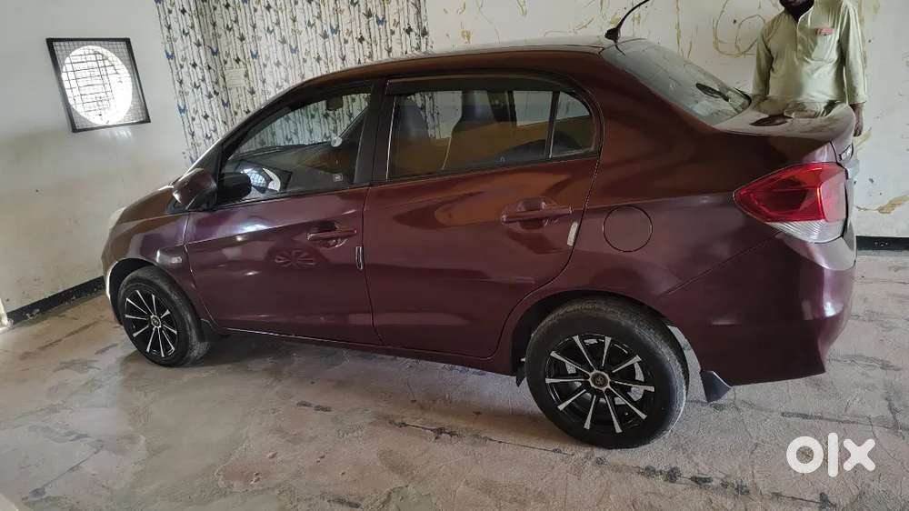 Honda Amaze 2nd Gen 2013 Diesel 85000 Km Driven