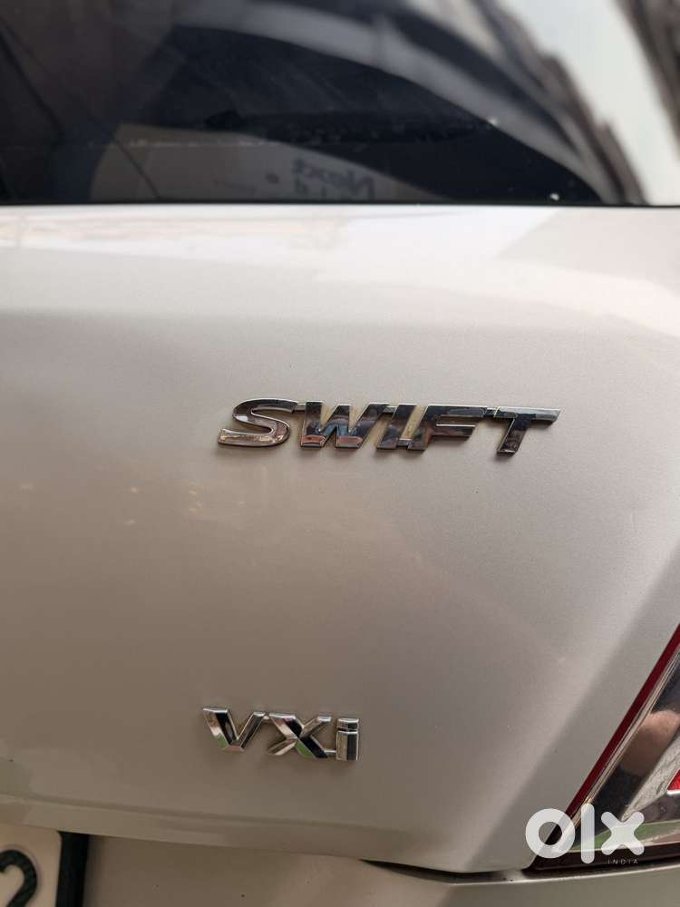 Maruti Suzuki Swift Vxi With Abs, 2014, Petrol
