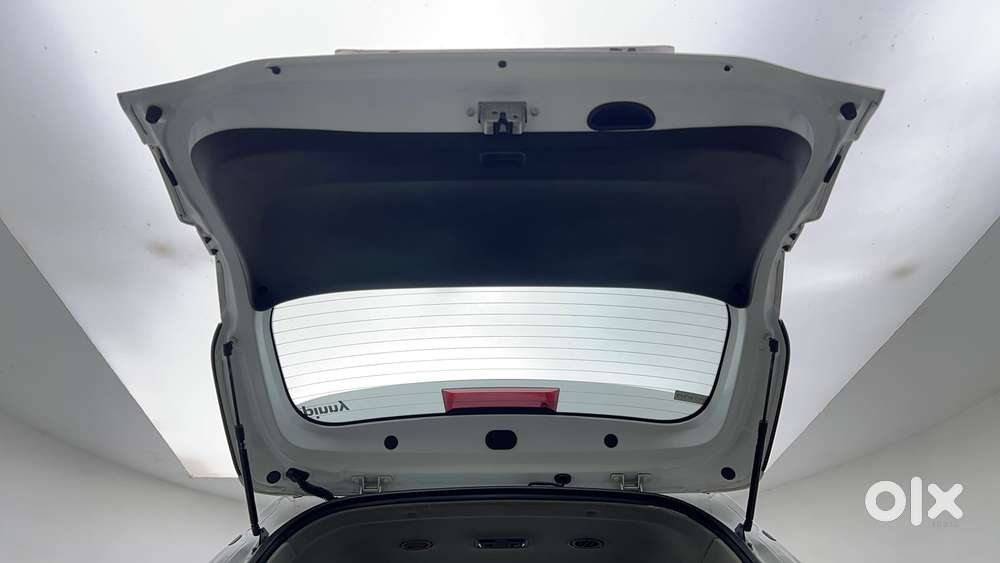 Kia Carens 1.4 Luxury Plus 6 Str, 2022, Petrol