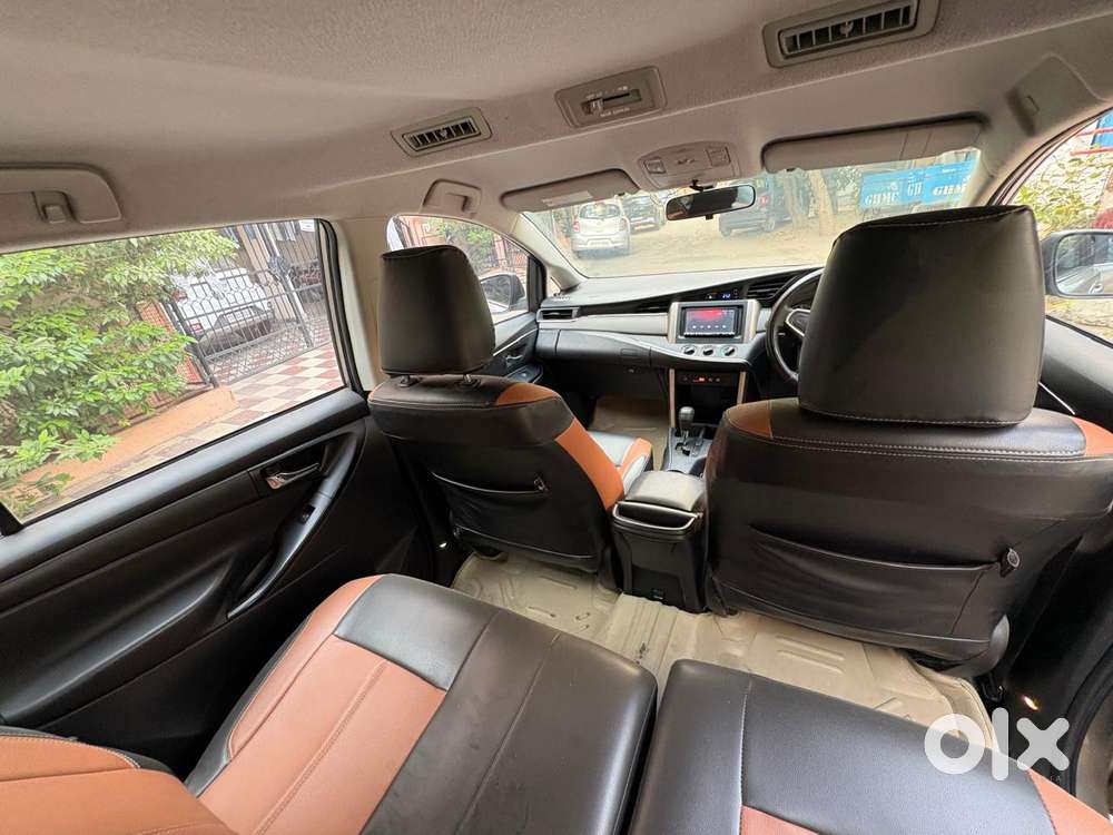 Toyota Innova Crysta 2.8 Gx At, 2016, Diesel