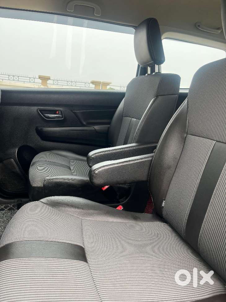 Maruti Suzuki Xl6 1.5 Zeta Mt, 2023, Petrol
