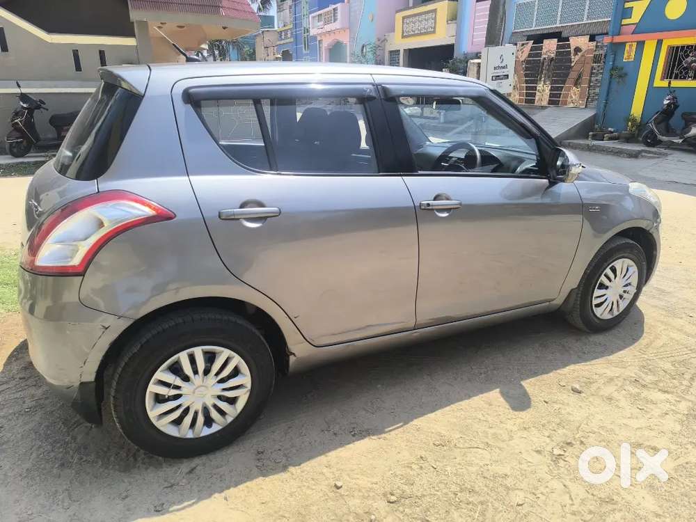 Maruti Suzuki Swift 2013 Diesel 129000 Km Driven