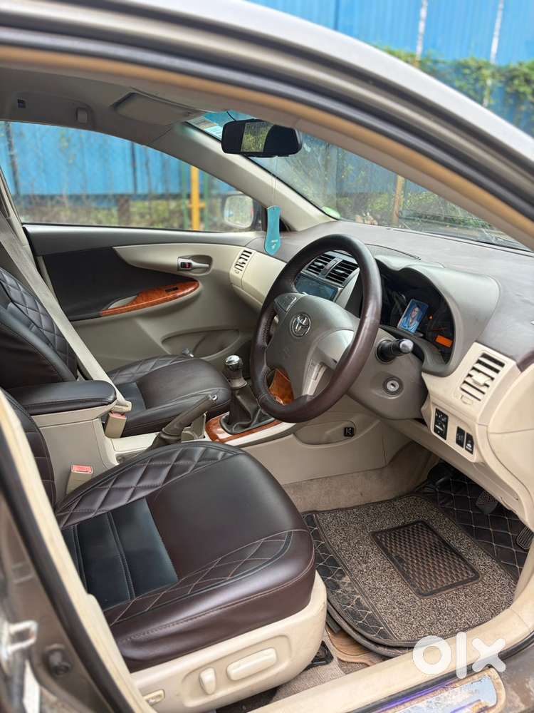 Toyota Corolla Altis 2009