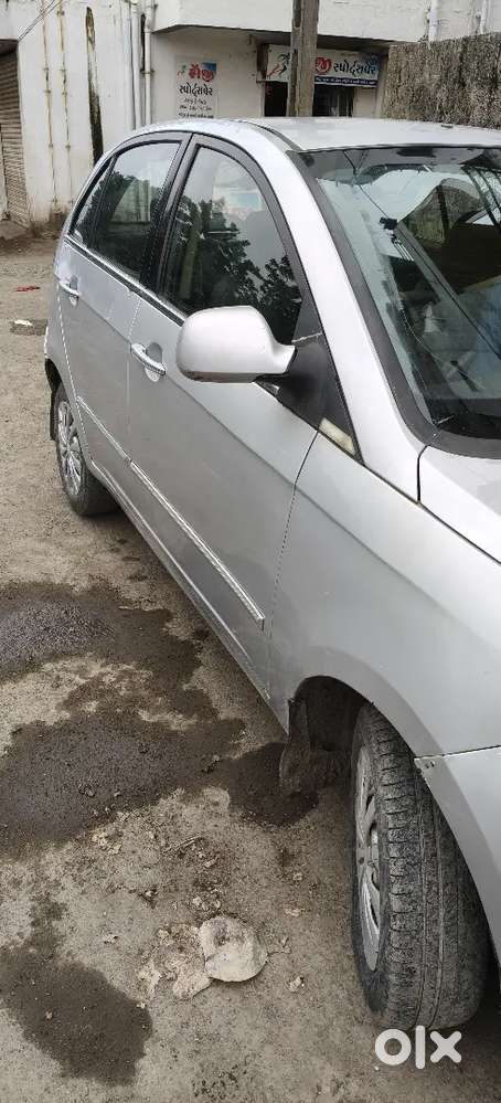 Tata Indica Vista 2013 Diesel 2 Owner