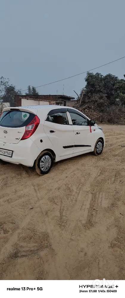 Gadi Bilkul Saf Suthri Hai Gadi Me Koi Kam Nhi Hai