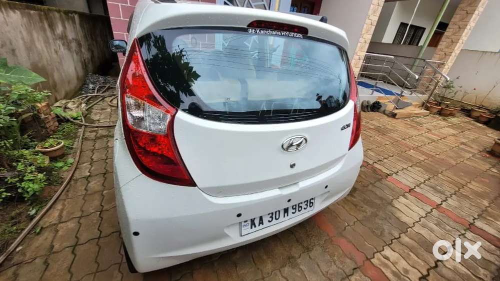 Hyundai Eon 2018 Petrol Well Maintained