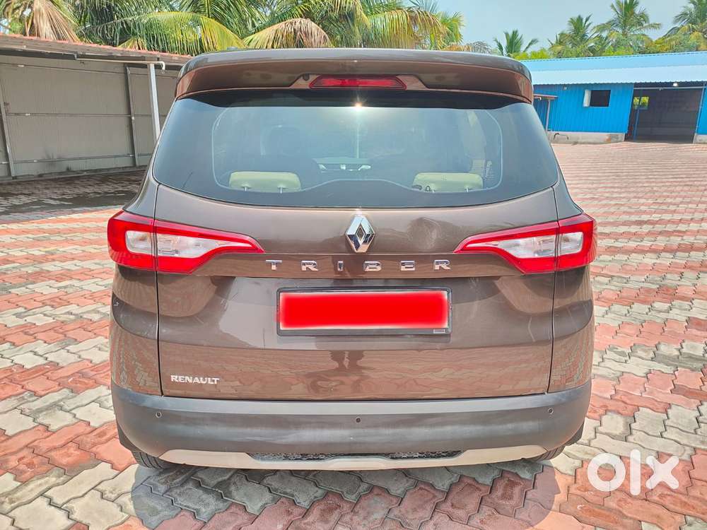 Renault Triber, 2022, Petrol