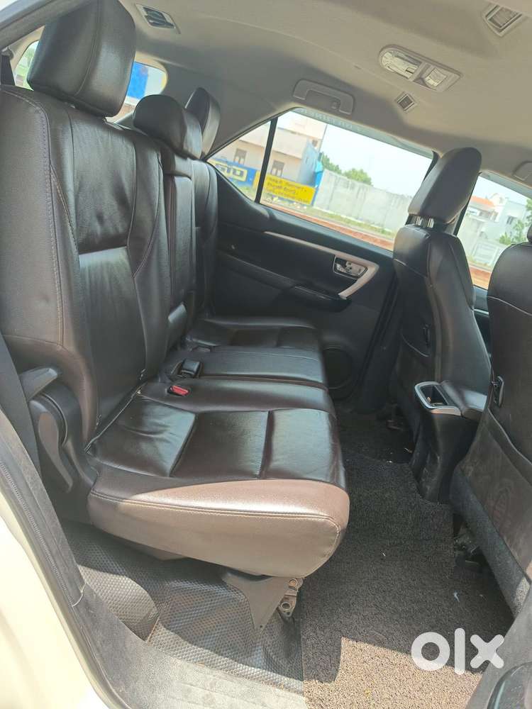 Toyota Fortuner 4x2 Mt 2.8 Diesel, 2019, Diesel