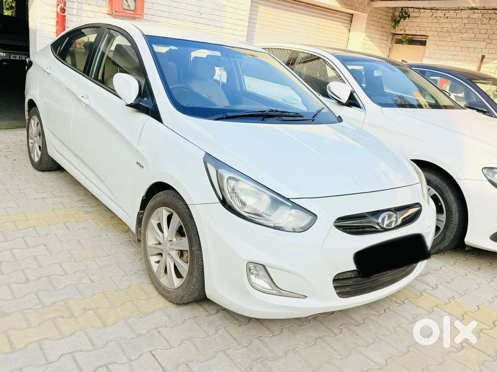 Hyundai Verna Vtvt 1.6 Sx Option, 2013, Petrol