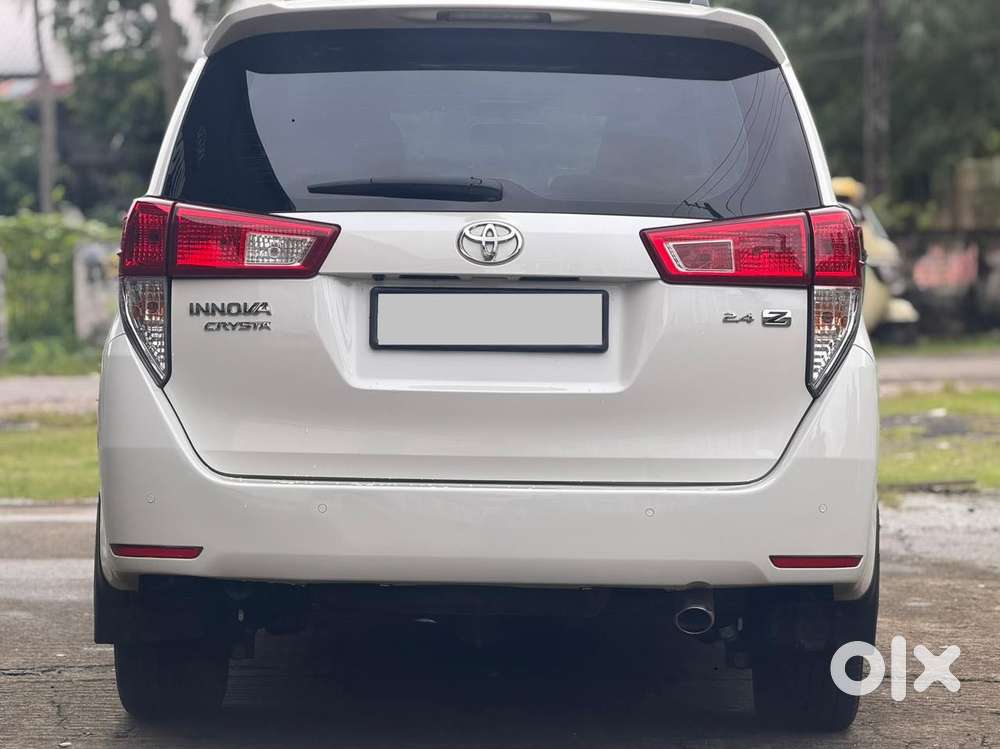 Toyota Innova Crysta Zx 2.4 Diesel 7 Seater, 2022, Diesel