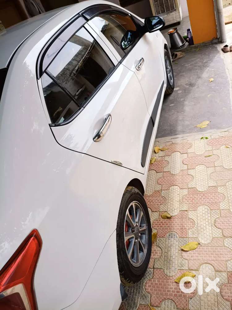 Hyundai Xcent 2016 Cng & Hybrids 59k Km Driven With Dl Regist.fix Rate