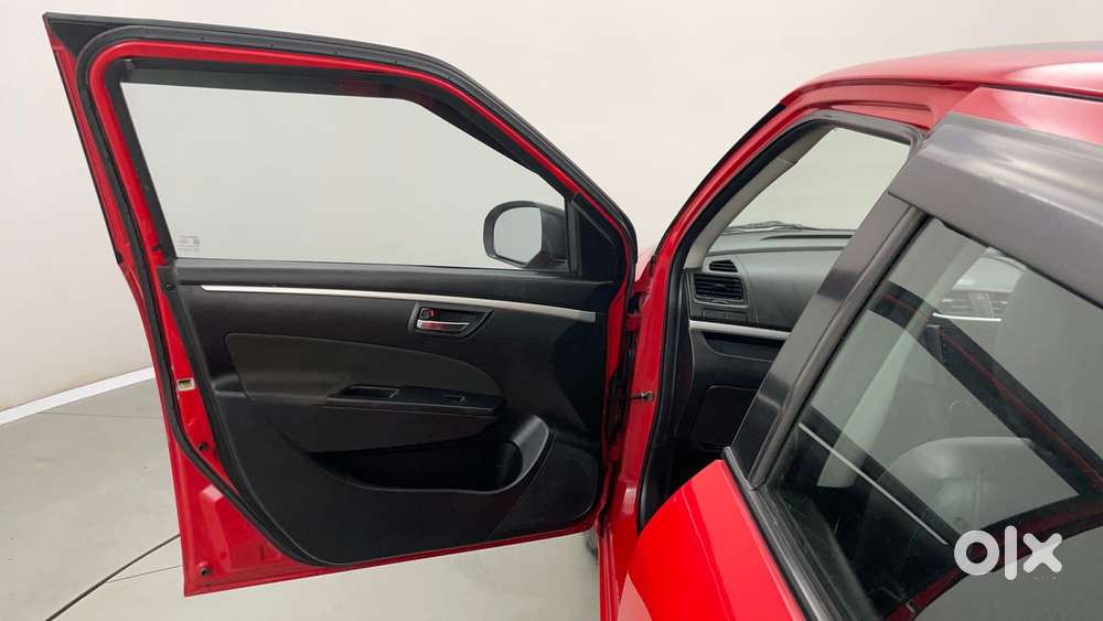 Maruti Suzuki Swift Vvt Vxi, 2015, Petrol
