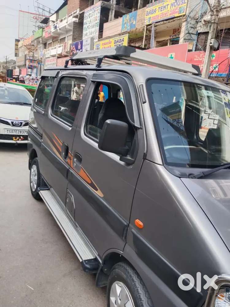 Maruti Suzuki Eeco 2022 Petrol 13000 Km Driven For Sale