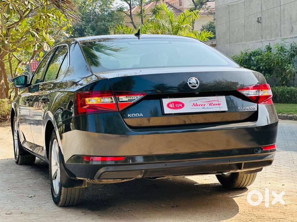 Skoda Superb Style 2.0 Tdi At, 2018, Diesel