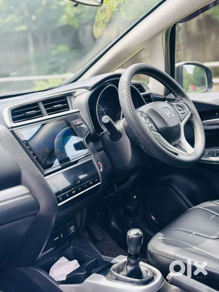 Honda Wr-v 2018 Diesel Sunroof 1st Owner In Excellent Condition