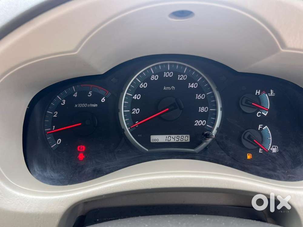 Toyota Innova Vx 2013