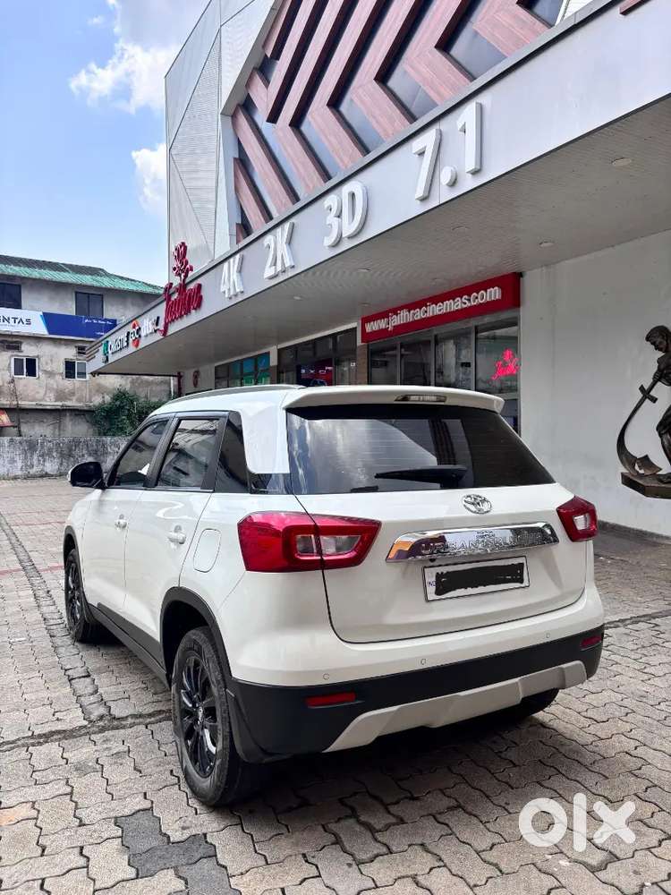 Toyota Urban Cruiser 2022 Petrol Well Maintained