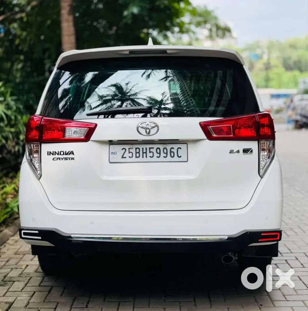 Toyota Innova Crysta 2025 Diesel Manual