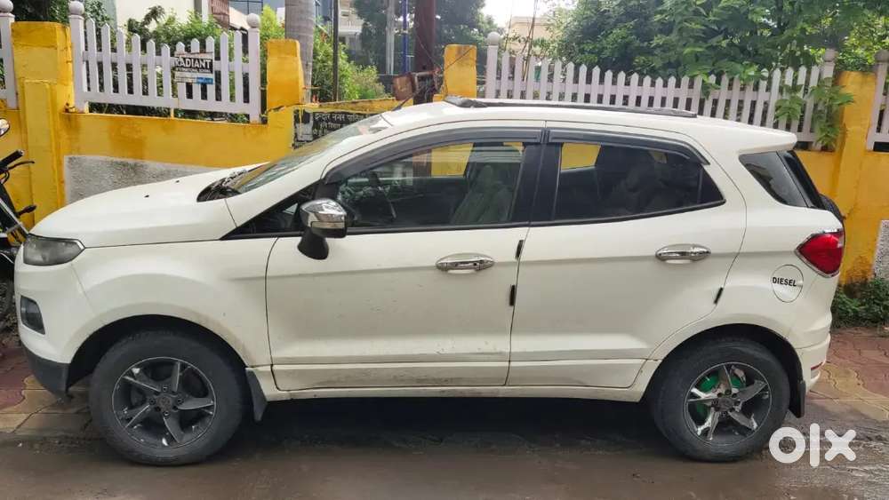 Ford Ecosport 2014 Diesel 120000 Km Driven