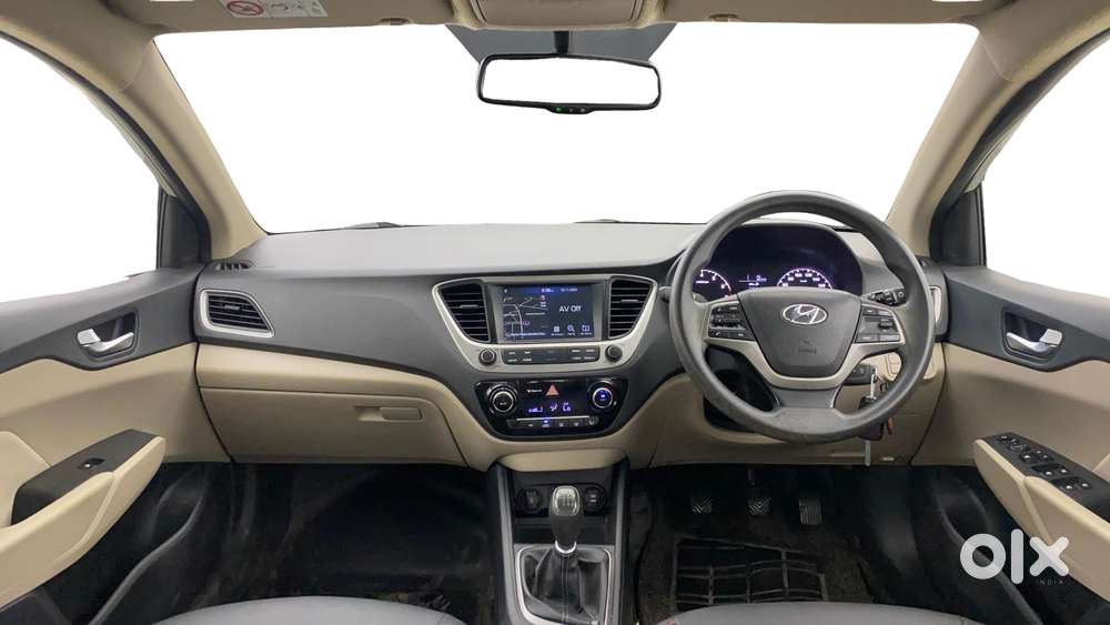 Hyundai Verna 1.6 Vtvt Sx, 2017, Petrol
