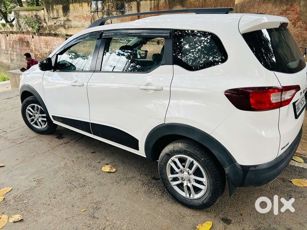 Renault Triber 2023 Petrol