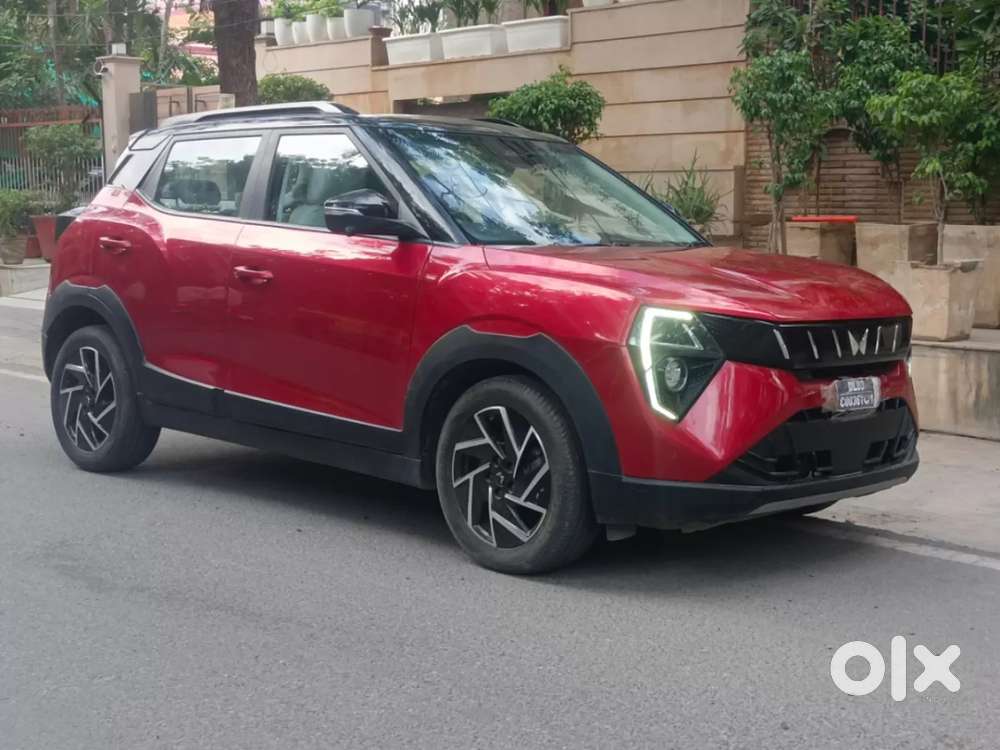 Mahindra Xuv 3xo Ax7l 1.2 Petrol At (pg), 2026, Petrol