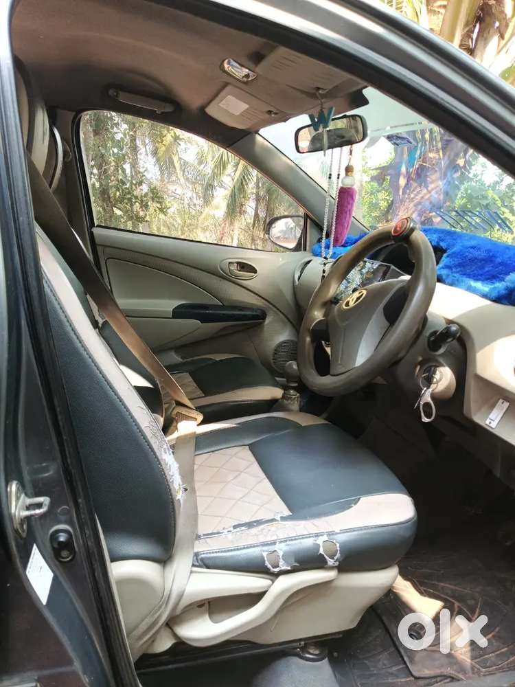 Toyota Etios 2015 Diesel 210000 Km Driven