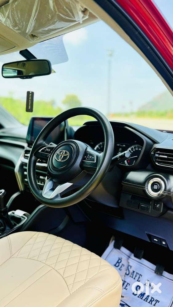 Toyota Urban Cruiser 2023 Hyryder Hybrid Petrol Manual