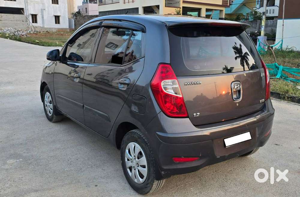 Hyundai I10 2011 Petrol Well Maintained