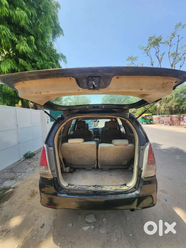 Toyota Innova 2008 Diesel 186000 Km Driven