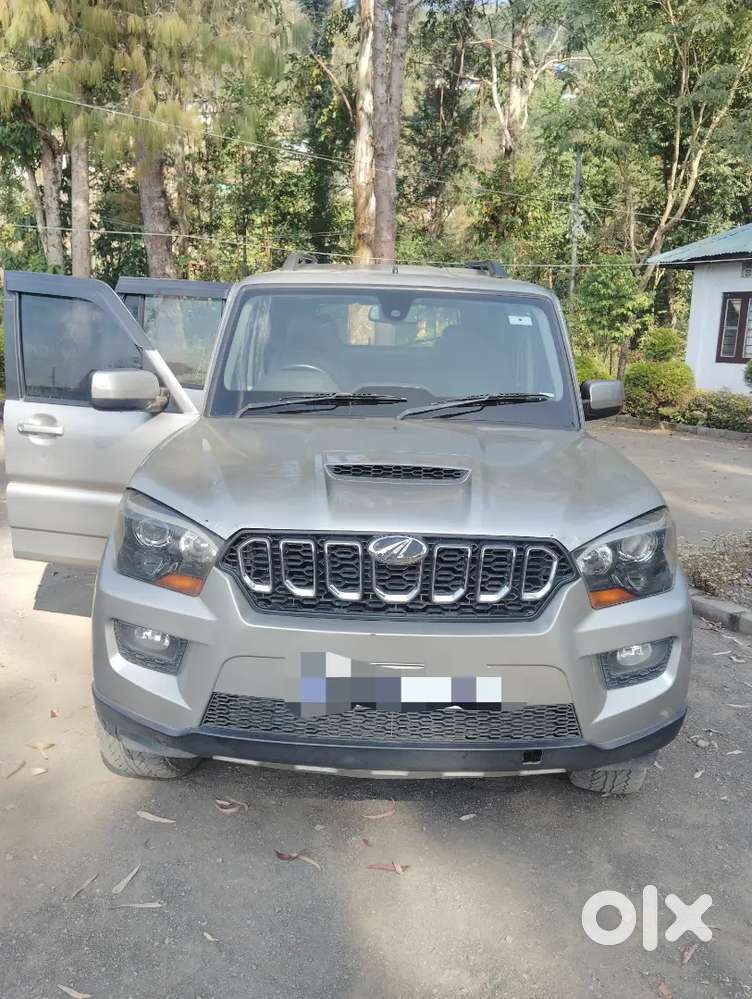 Mahindra Scorpio 2015