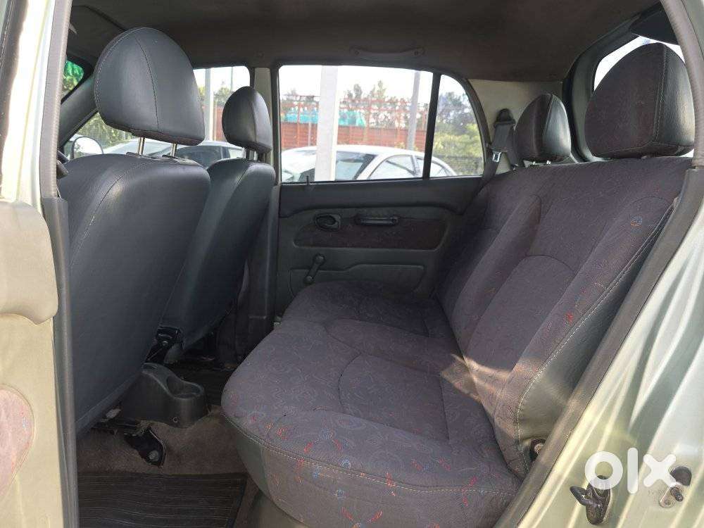 Hyundai Santro Gs Zip Drive Euro Ii, 2004, Petrol