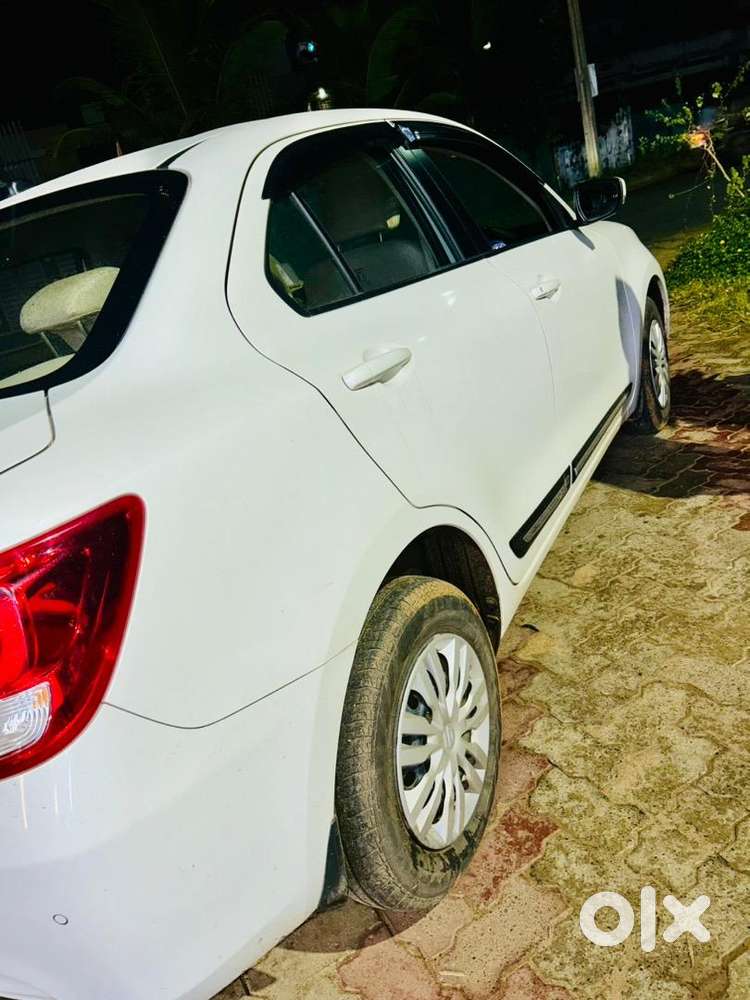 Maruti Suzuki Dzire Petrol 2024