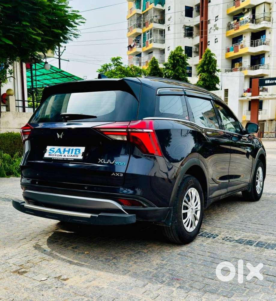 Mahindra Xuv700 Ax 3 Diesel Mt 5 Str (e), 2024, Diesel