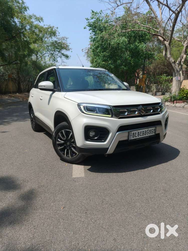 Maruti Suzuki Brezza 1.5 Zxi Plus At Smart Hybrid, 2021, Petrol