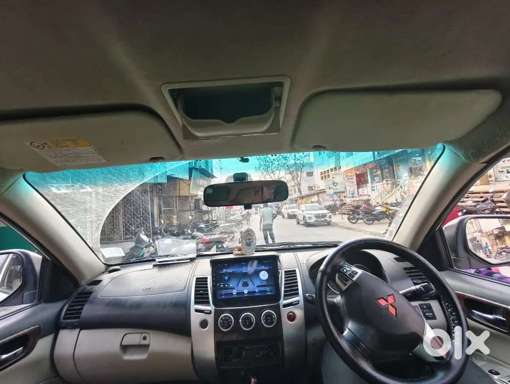 Mitsubishi Pajero Sport 2013 Diesel 165000 Km Driven