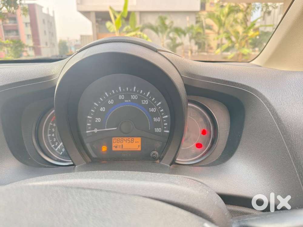 Honda Brio S Mt 2015 88500kms