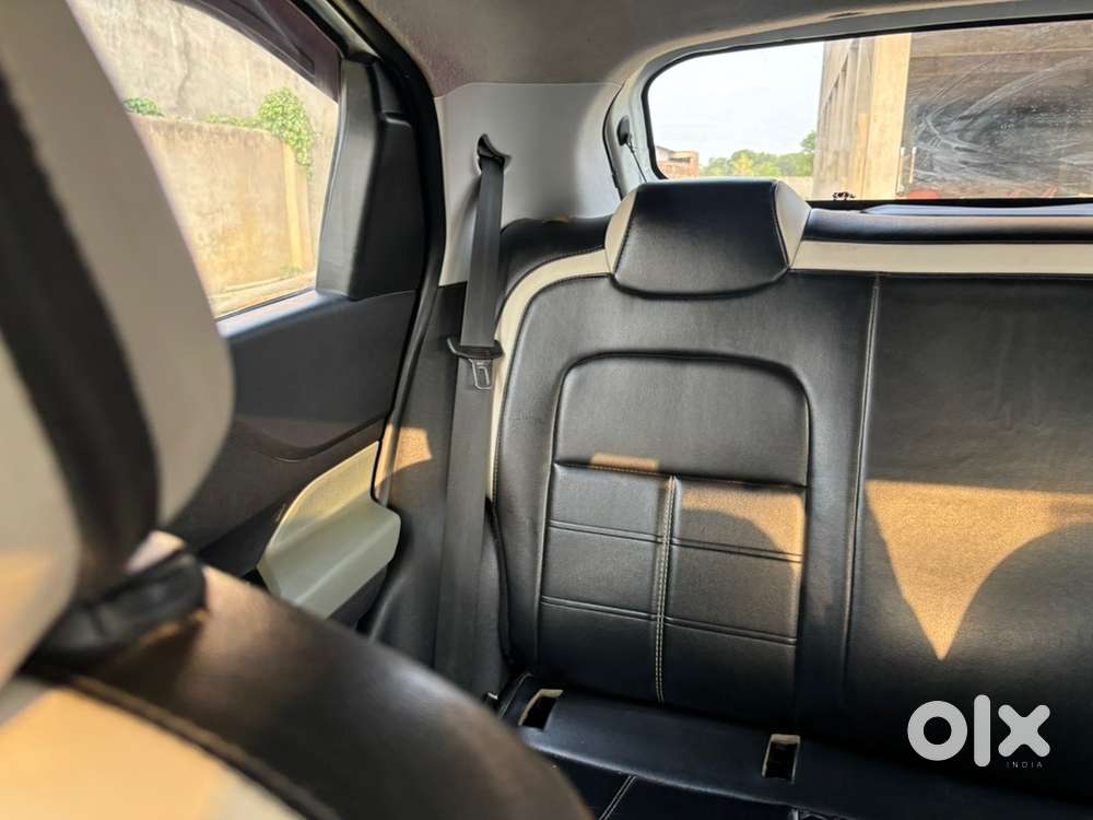Tata Punch Petrol 2023  Showroom Condtion 40 Hjar Driven