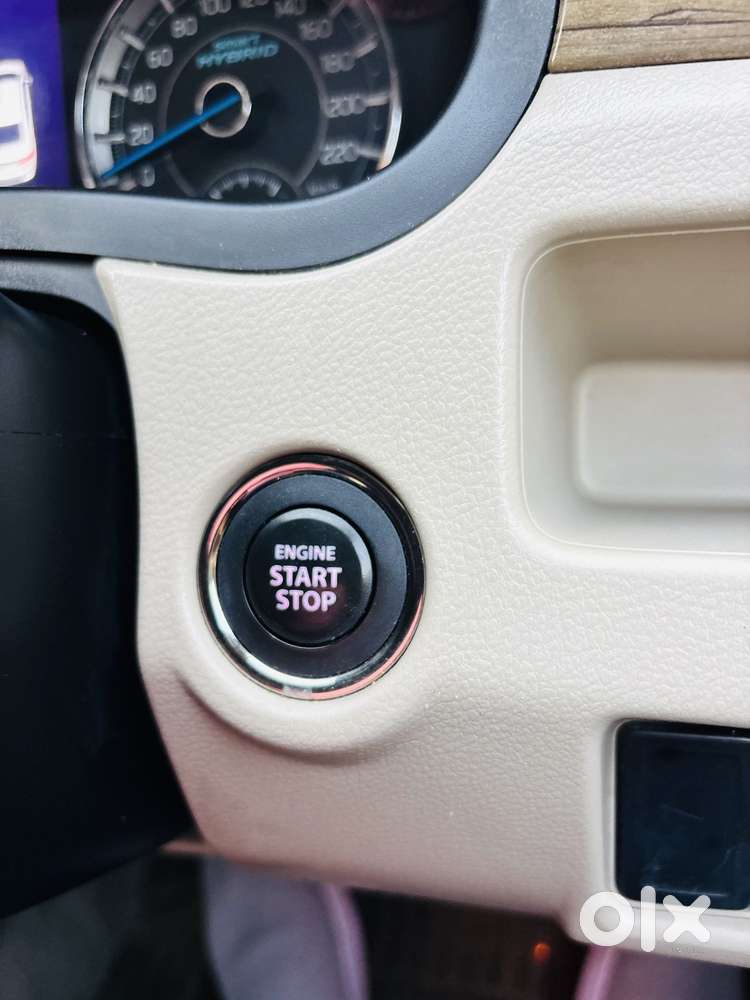 Maruti Suzuki Ciaz 1.5 Alpha Shvs Mt, 2019, Petrol